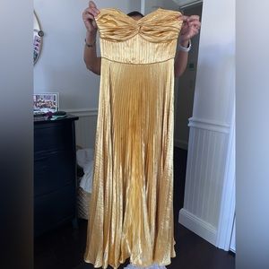 AMUR BELLE GOWN- SIZE 0- SOLD OUT ON AMUR’S WEBSITE & REVOLVE- WORN ONCE-